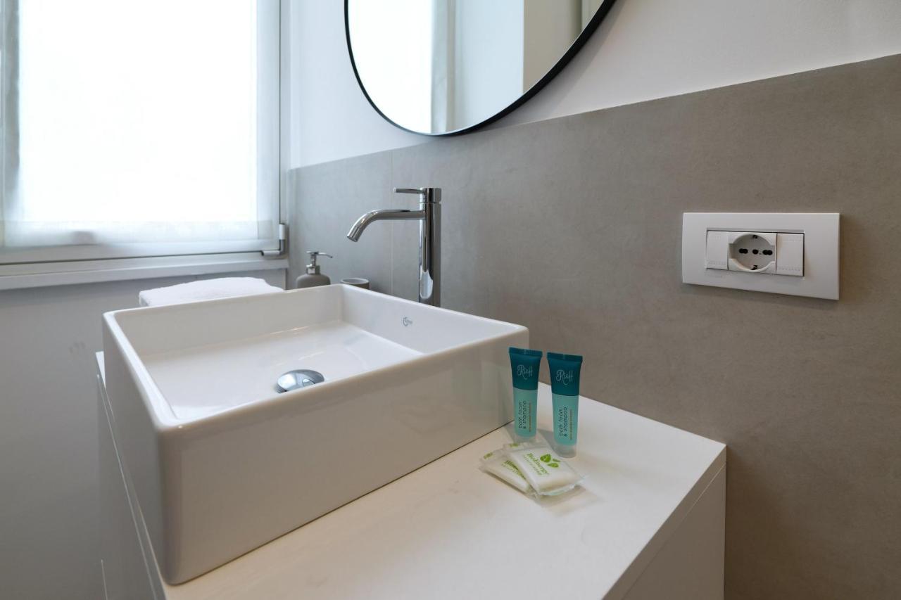 Contempora Apartments - Cermenate 54B ミラノ エクステリア 写真
